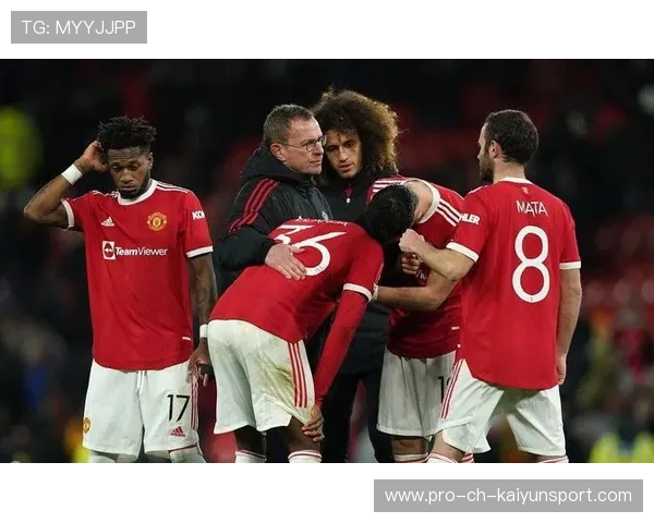 尤文伊令连续突破制造混乱后推射破门 尤文伊令连续突破制造混乱后推射破门